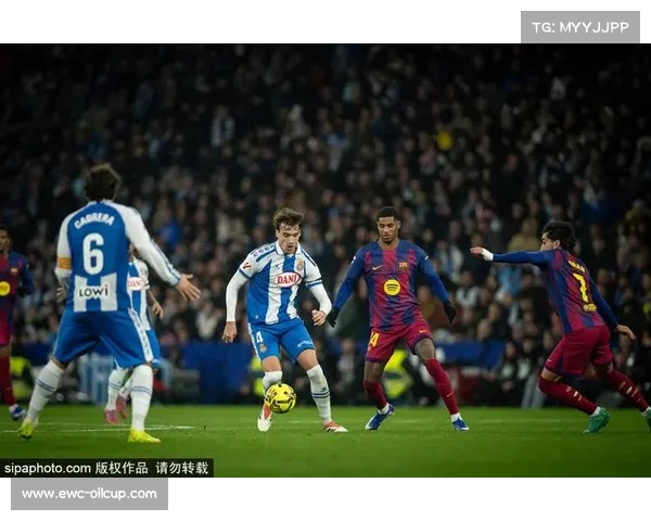 费尔明远射破门被吹，VAR判定奥尔莫犯规在先